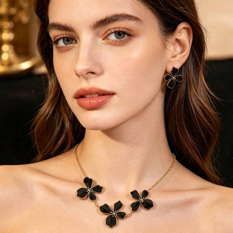 18 ct Gold Plated Necklace Set Black Sapphire Flower Design